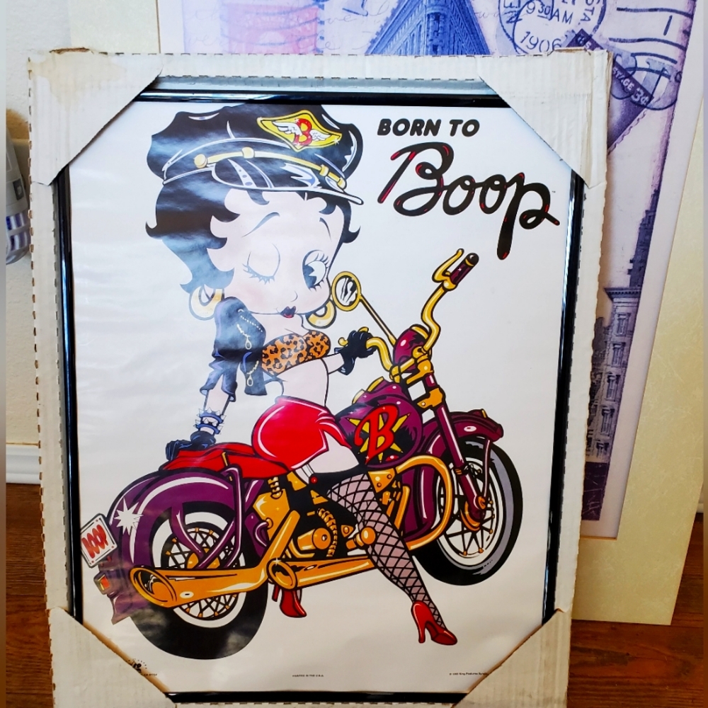 Vintage 1993 Betty boop cartoon print wall pic.2 ft picture with no glass